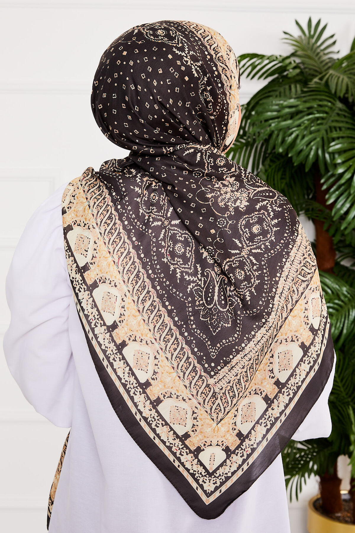 SEMSC87656 | شال - الصورة 4